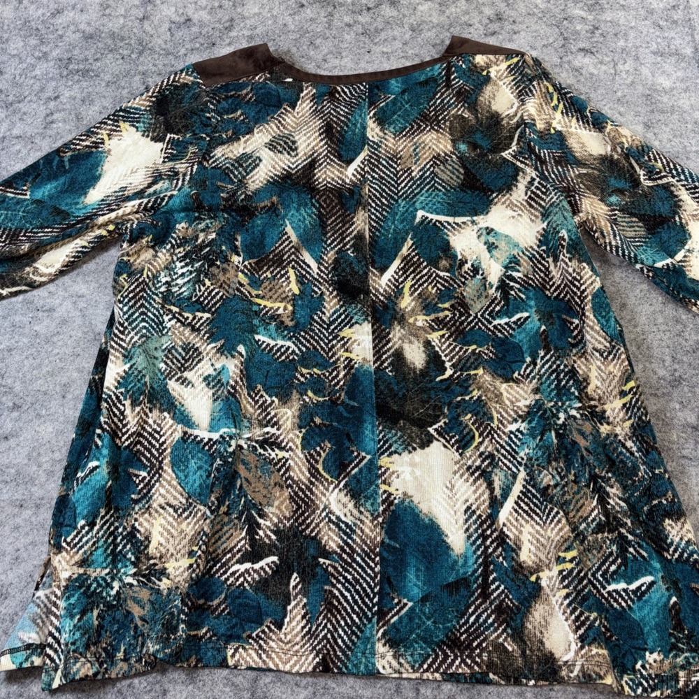 Catherines Top Women's 18/20 Multicolor Geometric Velvet Trim Modest Timeless - Picture 9 of 10